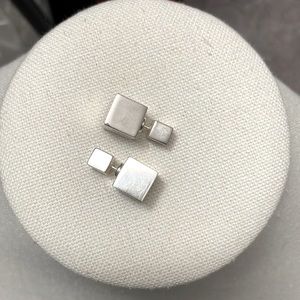 Earrings: Geometric Design Earrings